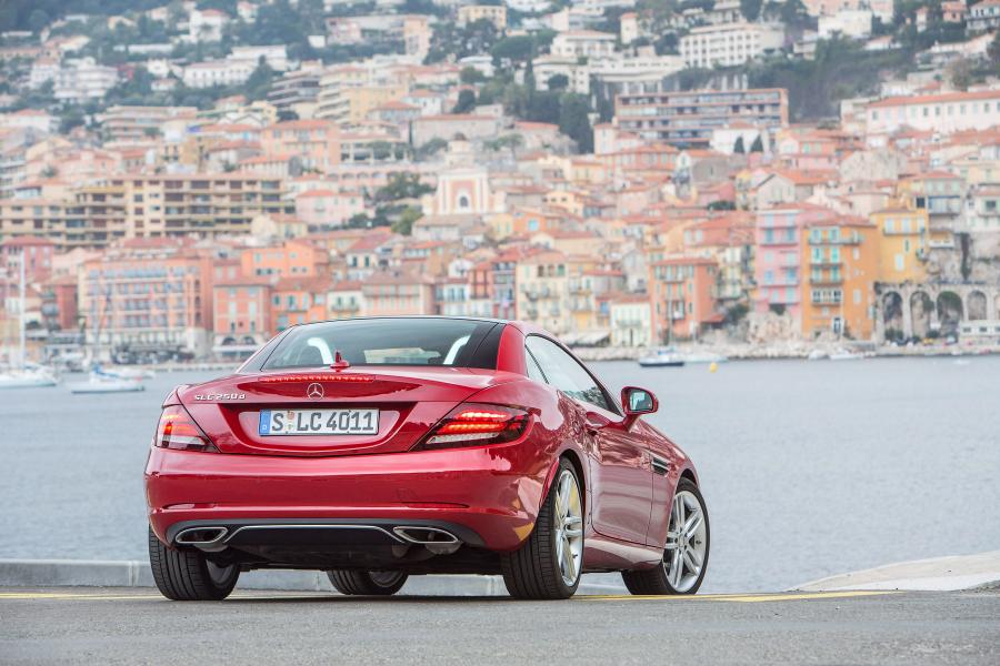  Mercedes-Benz SLC250 d 2016 года  (фото 18 из 27)